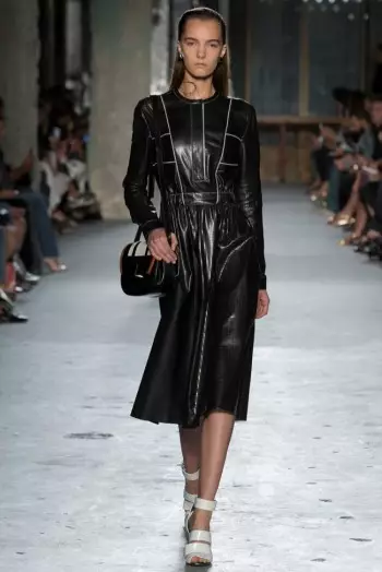 Proenza Schouler-ը թարմացնում է 2015 թվականի գարնան հիմունքները