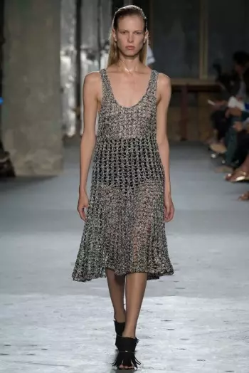 Proenza Schouler aggiorna le basi per la primavera 2015