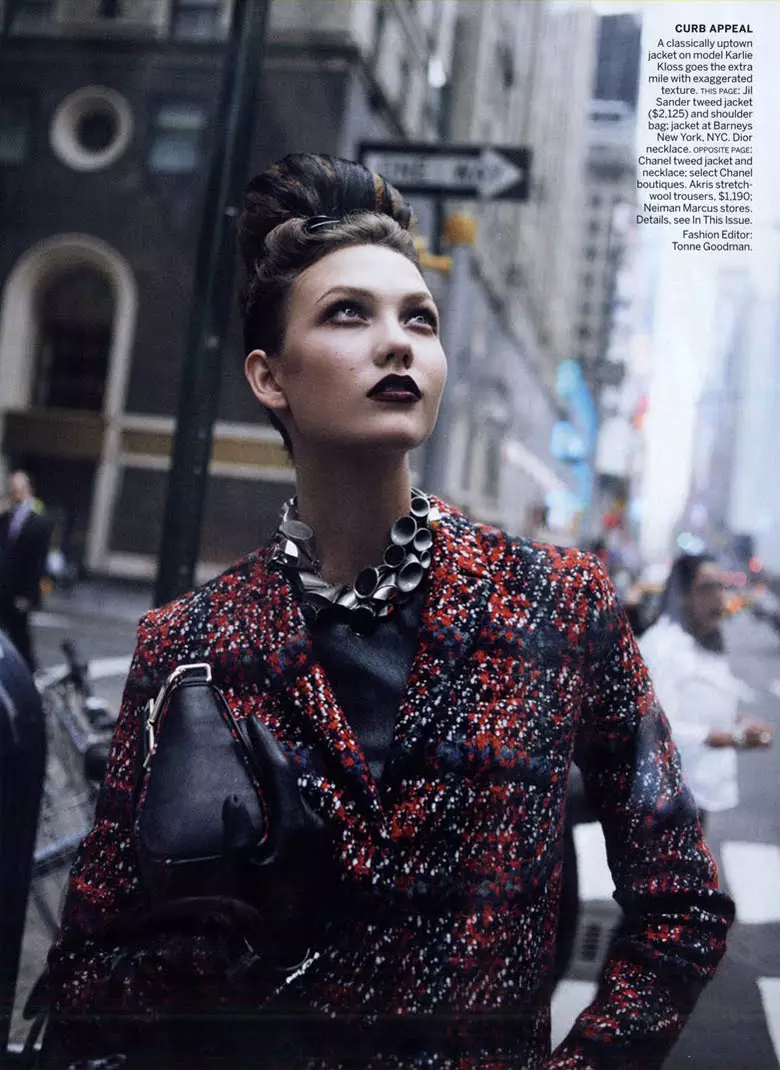 Karlie Kloss gan Peter Lindbergh ar gyfer Vogue US Medi 2010