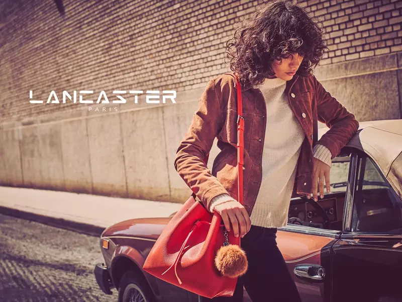 Lancaster Paris met en avant le sac Pur Taurillon dans sa campagne automne 2016