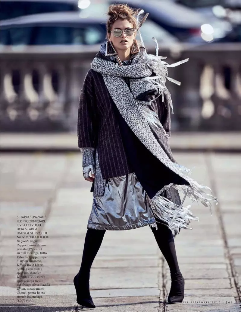 Chloe Lecareux Layers Up ing Fashions Grey kanggo ELLE Italia