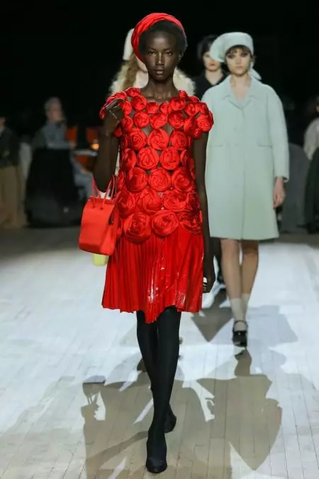 Ọwa Marc Jacobs nke 60s maka ọdịda 2020