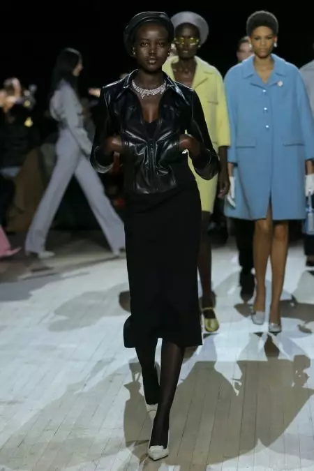 Awọn ikanni Marc Jacobs awọn ọdun 60 fun Igba Irẹdanu Ewe 2020