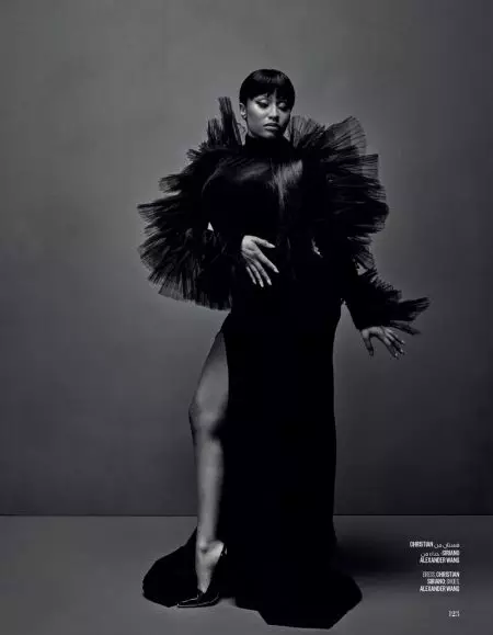 Nicki Minaj pozon në modele të modës së lartë për Vogue Arabia