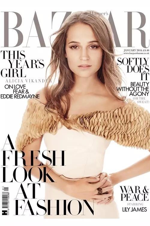 Alicia Vikander Harper's Bazaar UK Januari 2016 Photoshoot