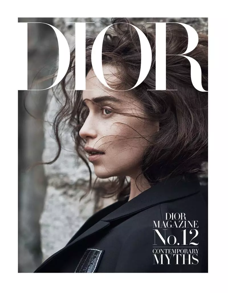 Emilia Clarke na naslovnici revije Dior #12, 2015