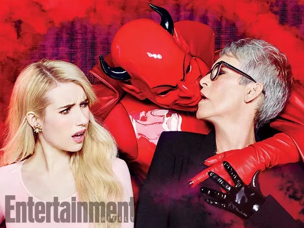 Scream-Queens-Entertainment-Settimanale-ottobre-2015-Cover-Photoshoot02