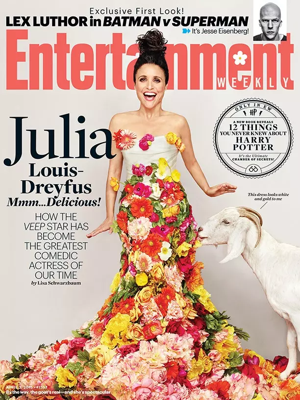 Julia Louis-Dreyfus pryk op die 3 April 2015, voorblad van Entertainment Weekly.