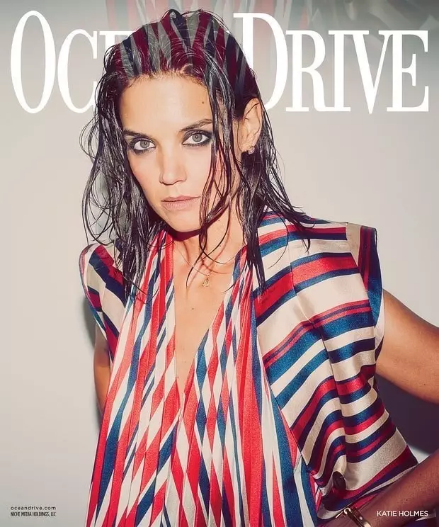 Katie Holmes sur la couverture d'Ocean Drive de décembre 2015