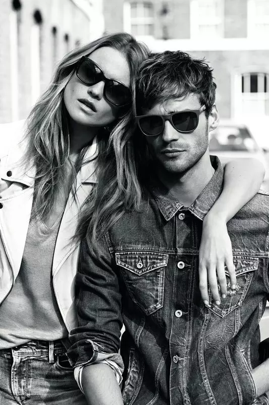 Pepe Jeans ලන්ඩන් වසන්ත/ගිම්හාන 2014 ව්‍යාපාරයේ Behati Prinsloo තරු