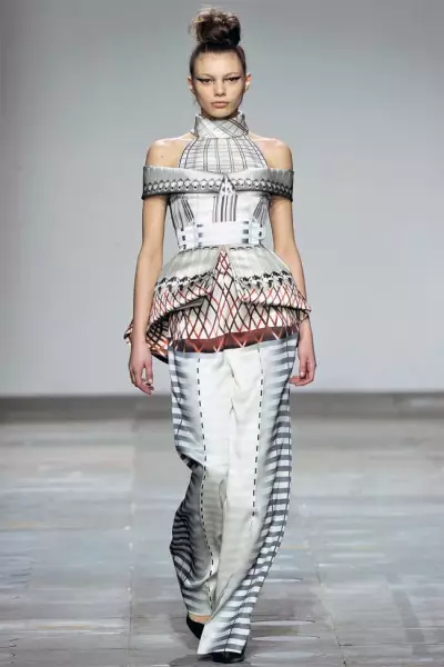 Mary Katrantzou ฤดูใบไม้ร่วง 2012 | ลอนดอนแฟชั่นวีค