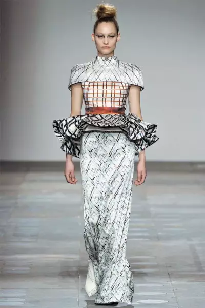 Mary Katrantzou mùa thu 2012 | Tuần lễ thời trang London