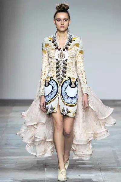 Mērija Katrantzou 2012. gada rudens | Londonas modes nedēļa