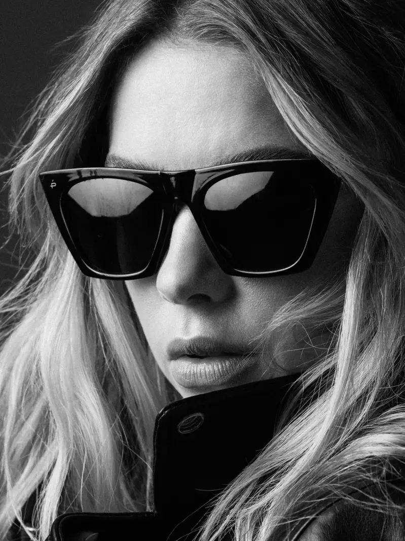 Si Ashley Benson mga bituon sa Prive Revaux Benzo nga mga sunglass nga kampanya