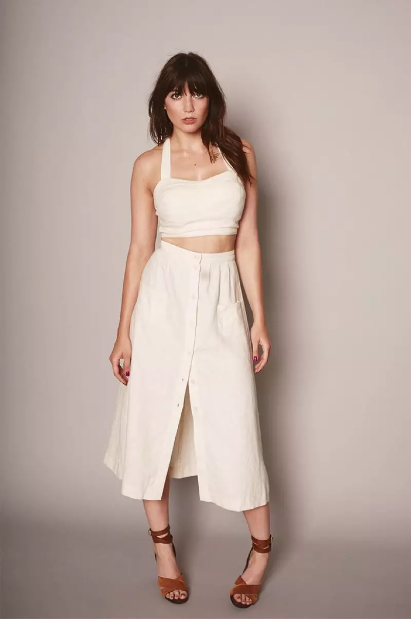 Iqoqo le-Daisy Lowe Models Reformation elithi ‘I’m Up Here’ Labesifazane Abakhulu