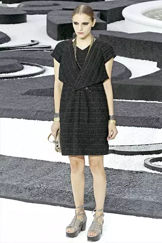 I-Chanel Spring 2011 | Paris Fashion Week