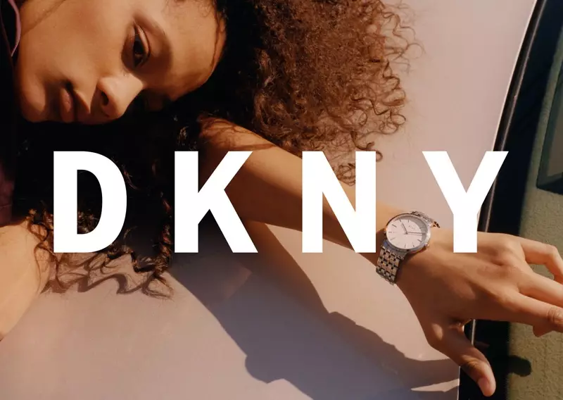 Selena Forrest w kampanii DKNY jesień-zima 2016