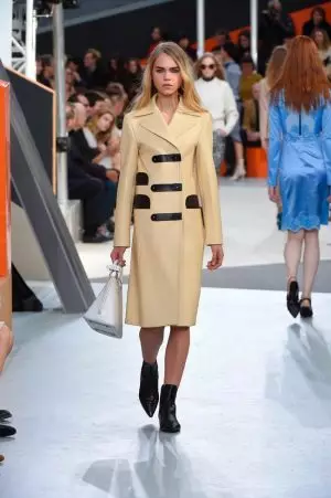 Louis Vuitton Fall 2015: The Future is Wearable