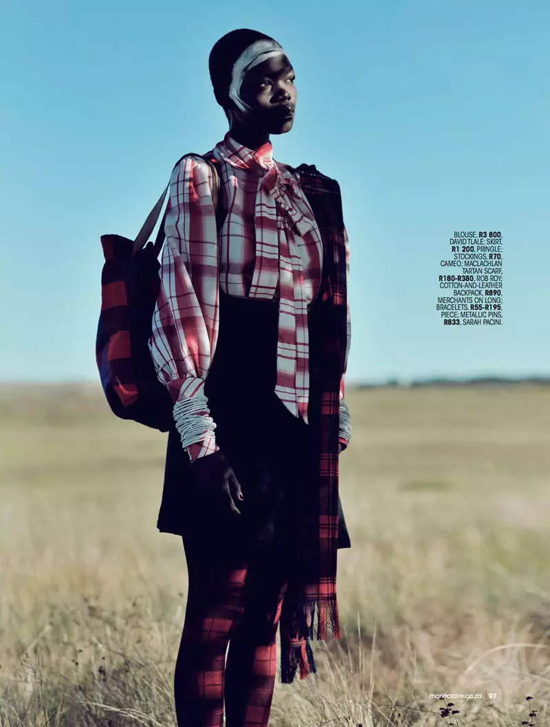 Aluad Deng Anei खेल Tartans र Plaids for Marie Claire दक्षिण अफ्रिका