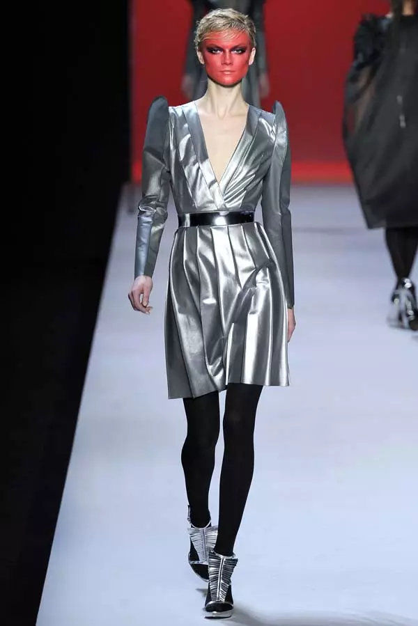 Viktor & Rolf Fall 2011 | Hefteya Fashion ya Parîsê