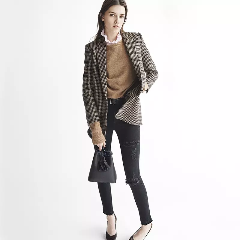 Sandro Fall 2016: dako nga blazer, sweater ug pantalon