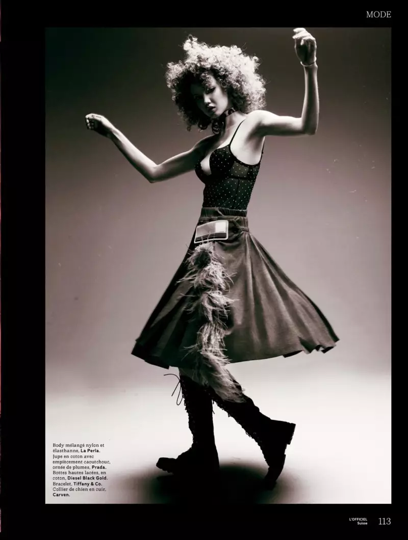 Lindsey Wixson Rocks Curly Hair in L'Officiel san Eilvéis