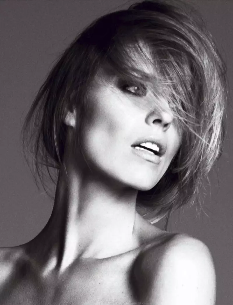 Eva Herzigova le David Roemer do Marie Claire Spain Eanáir 2012