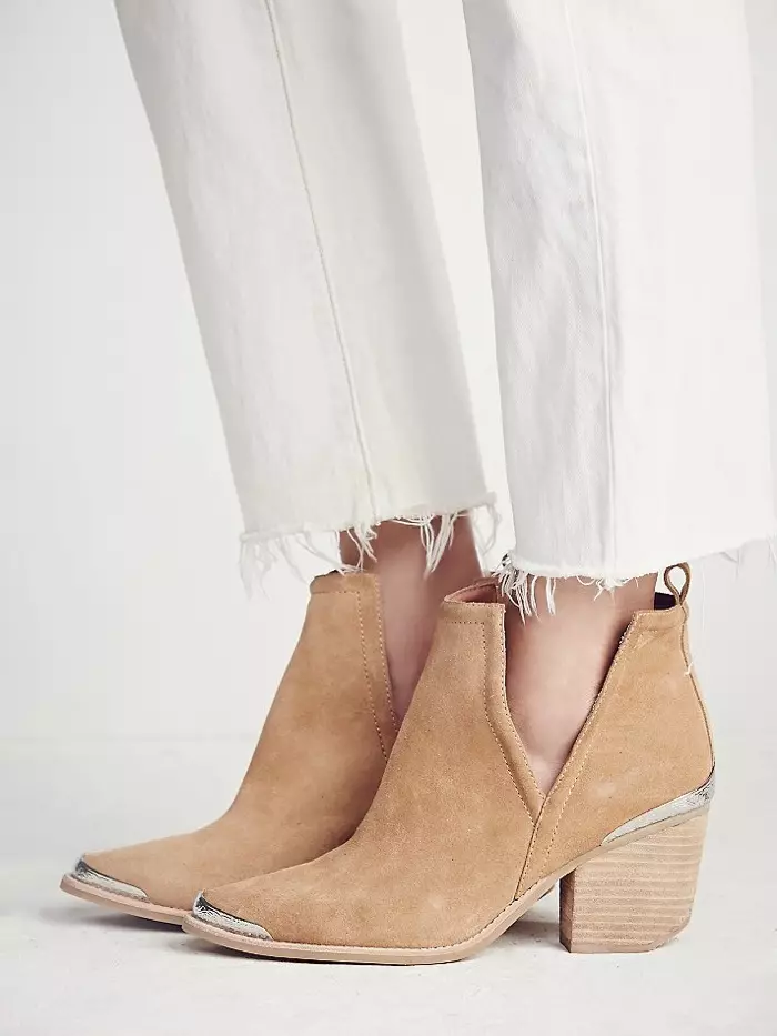 Jeffrey Campbell Suede Ankle Boot ar gael am $198.00