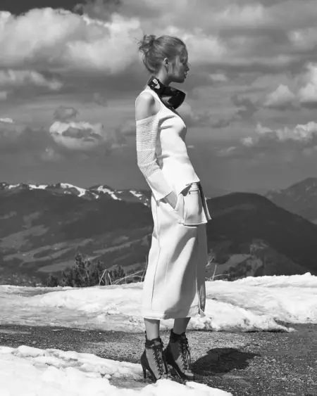 Луиза Бианчин тръгва по пистите със стил за Harper's Bazaar Czech