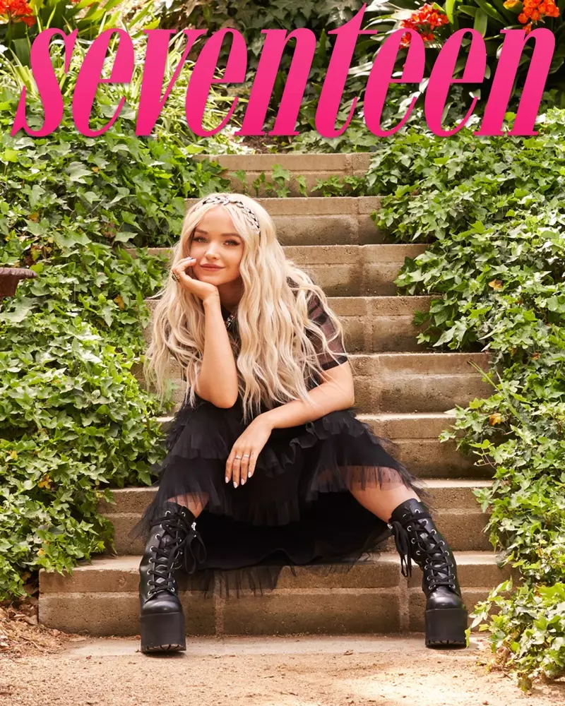 Dove Cameron-ը Seventeen Magazine-ի 2019 թվականի հուլիսի թվային շապիկի վրա