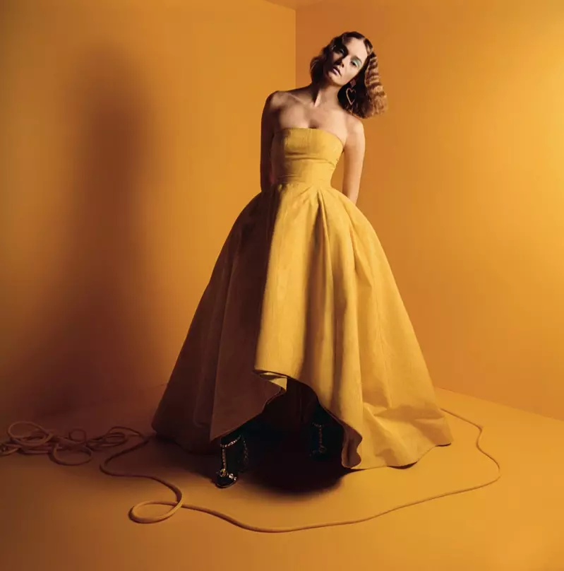 O Nimue Smit La'ei Lanu Manaia mo Harrods Magazine