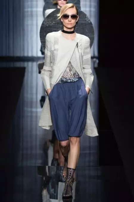 Armani Turns Up the Charm for Spring 2017