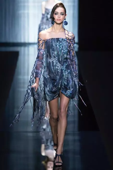 Armani 2017-nji ýylyň bahary üçin özüne çekijini açýar