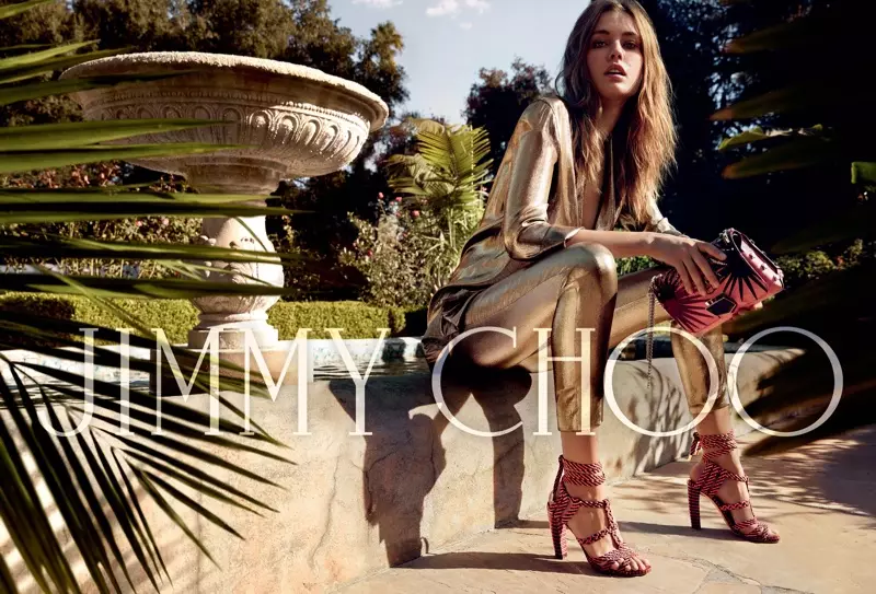 Uma imagem da campanha de primavera de 2016 de Jimmy Choo