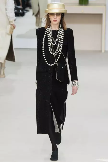 Chanel Fall 2016 | පැරිස් විලාසිතා සතිය