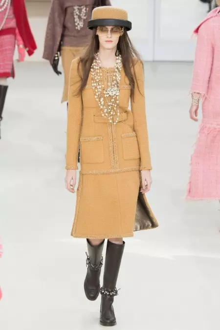 Chanel Fall 2016 | Izu Ejiji Paris