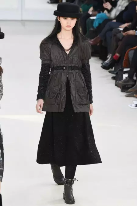 Chanel Fall 2016 | Izu Ejiji Paris