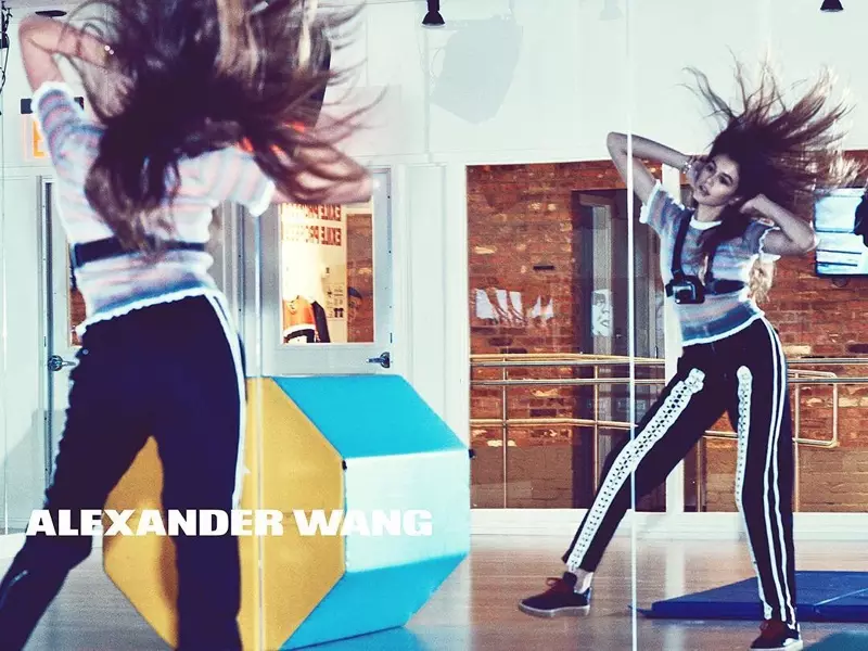 Kaia Gerber protagoniza a campaña primavera-verán 2016 de Alexander Wang