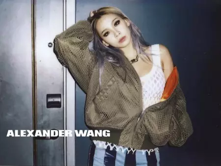 Alexander Wang livre #SquadGoals avec la campagne printemps 2016