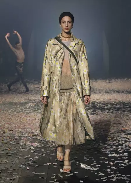 Dior Keenay Qoob ka ciyaarka Runway-ka ee Guga 2019