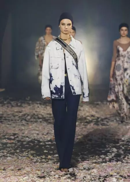 Dior 為 2019 年春季秀場帶來舞蹈