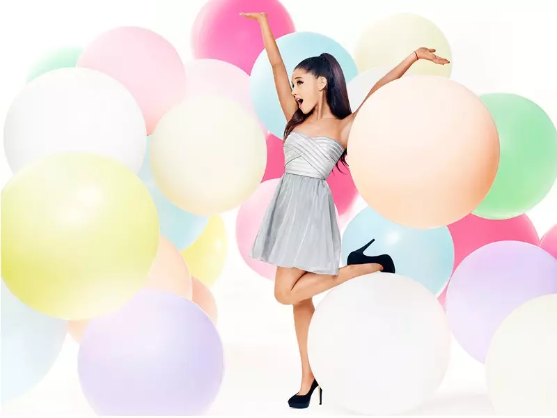 Абитуриентска рокля Ariana Grande x Lipsy Bandage