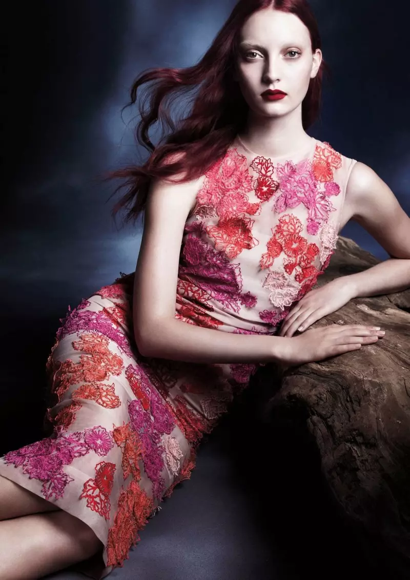 Codie Young Stars sa Monique Lhuillier Spring/Summer 2014 Campaign