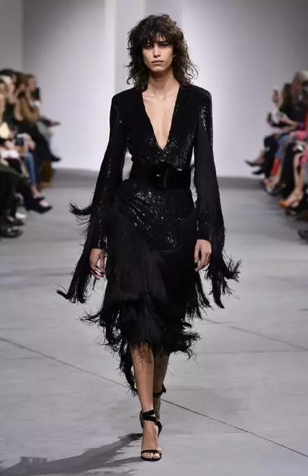 Michael Kors Channels Sensual Strength ndi Fall 2017 Show