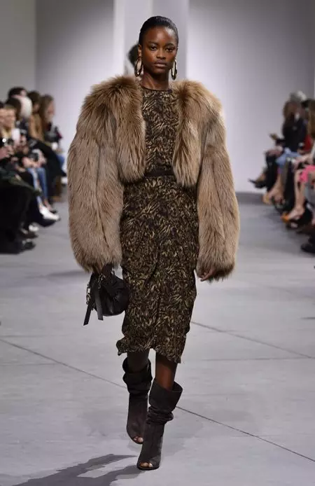 Michael Kors Channels Sensual Strength ndi Fall 2017 Show