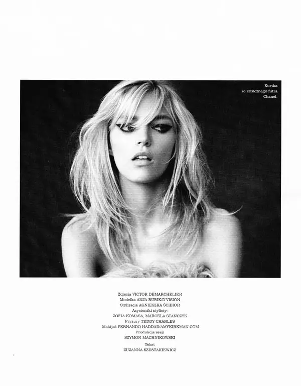 Anja Rubik pour Viva! Moda Hiver 2010 par Victor Demarchelier