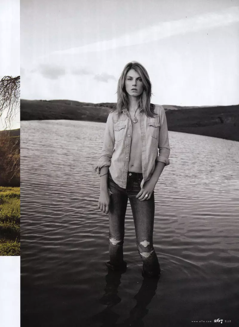 Angela Lindvall 由 Yelena Yemchuk 在 Big Country | Elle 美国 2010 年 5 月