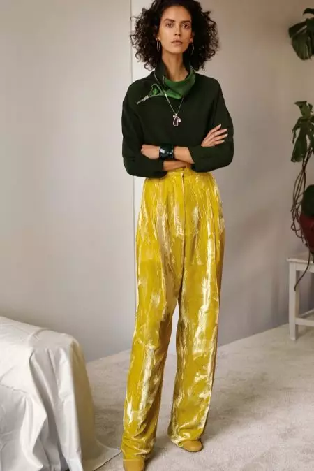 Celine's Pre-Fall 2016 Kampaniyası açıq havada baş verir