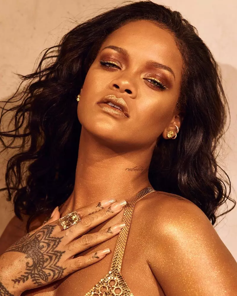 Rihanna Fenty сұлулық дене лавасы науқаны