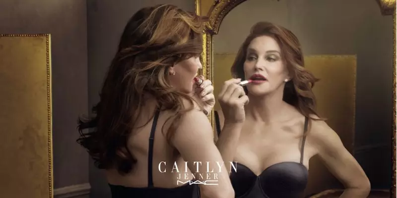 Caitlyn Jenner Stären an der MAC Cosmetics Kampagne fir Finally Free Lipstick